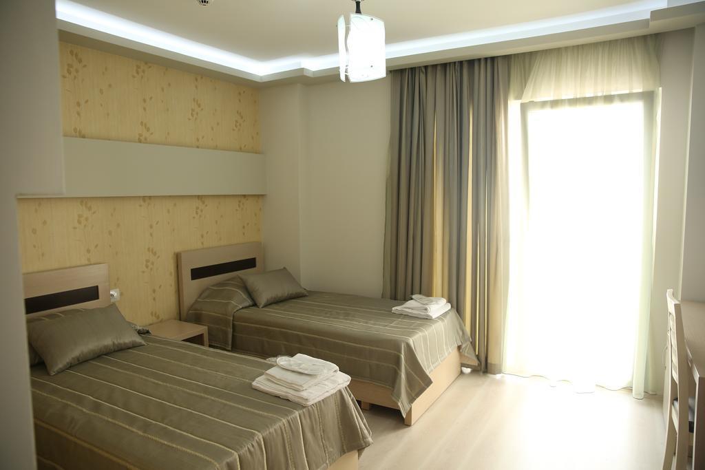 Hotel Pogradeci Zimmer foto